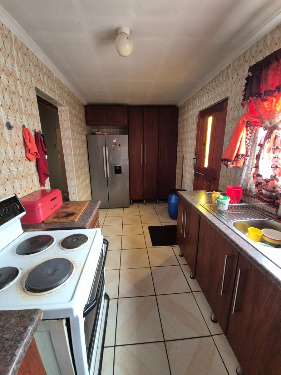 3 Bedroom Property for Sale in Motherwell Nu7 Eastern Cape